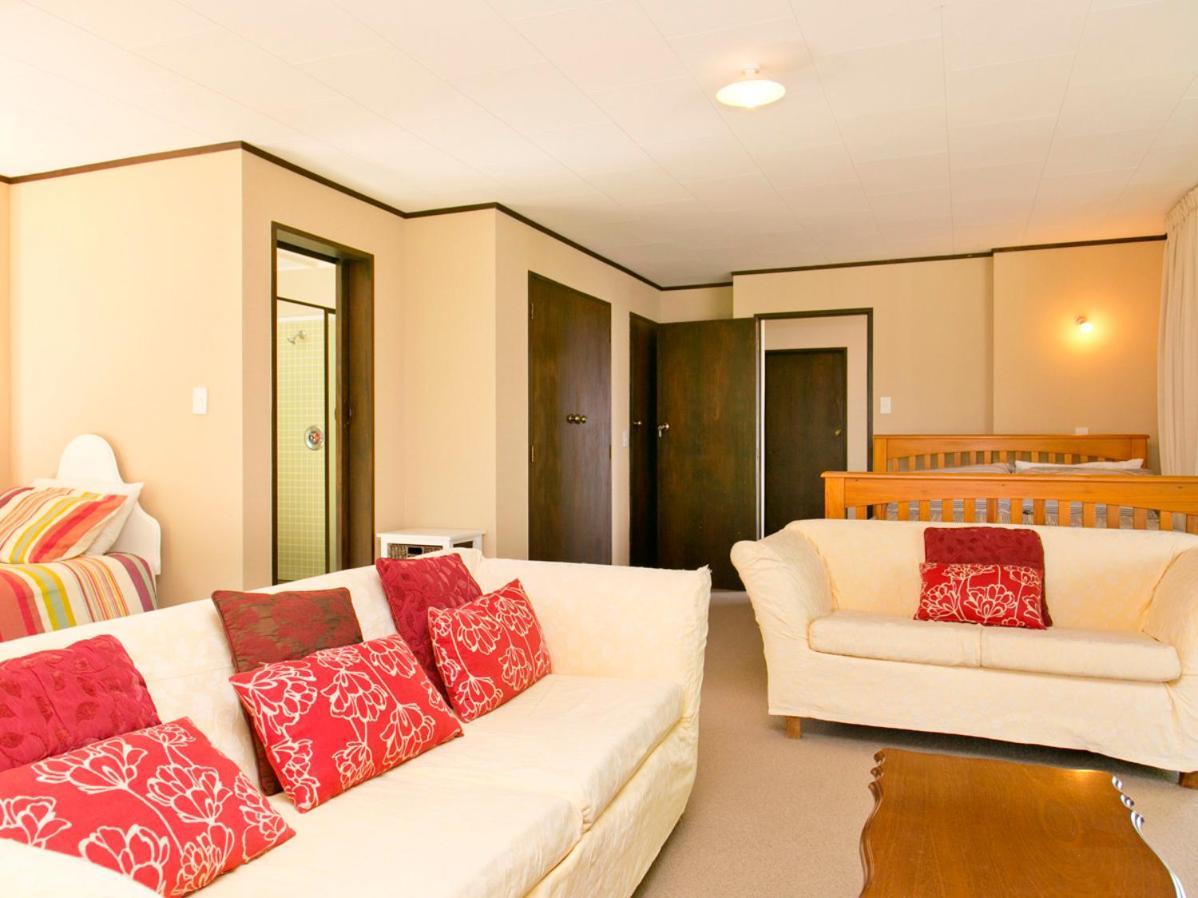 Acacia View At No 3 - Acacia Bay Holiday Home Τούπο Εξωτερικό φωτογραφία